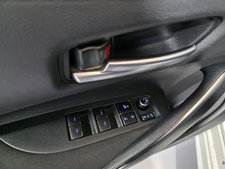 Toyota Corolla 1.8 122H Hybrid Active TECH E-CVT