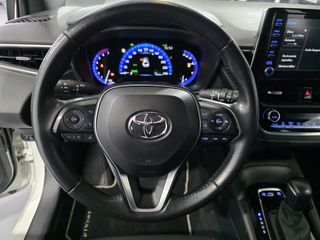 Toyota Corolla 1.8 122H Hybrid Active TECH E-CVT