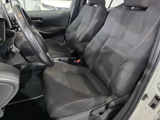 Toyota Corolla 1.8 122H Hybrid Active TECH E-CVT