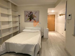 Piso en alquiler en Ensanche - Sar en Santiago de Compostela