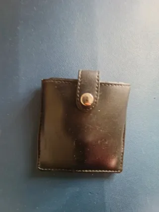 Reloj de pulsera con funda