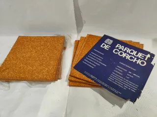 15 Baldosas de Corcho 300x300x4.5 mm
