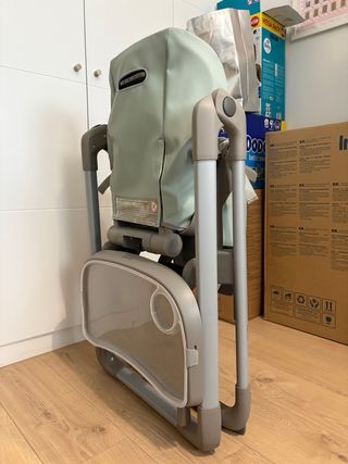 Trona Inglesina bebé verde como nueva