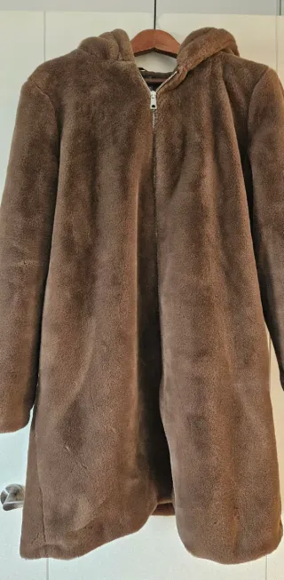 Abrigo pelo mujer marrón