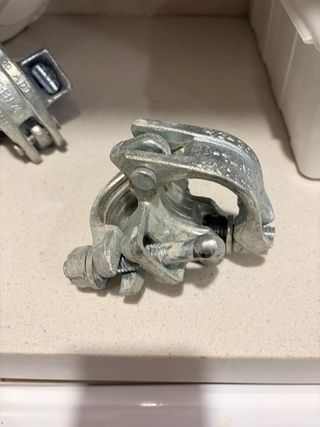 Abrazadera de Andamio Metálica