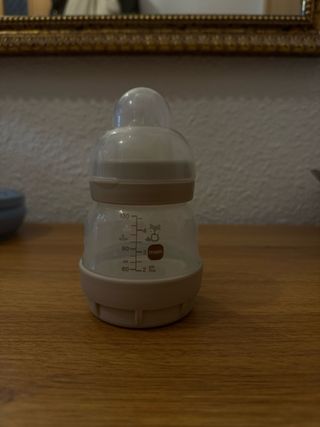 Biberones Suavinex varios tamaños y otras marcas