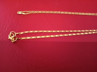 Collar dorado bisutería