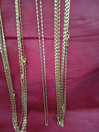 Collar dorado bisutería