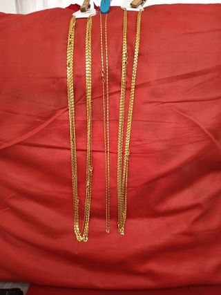 Collar dorado bisutería