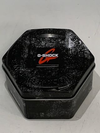 Reloj Casio G-Shock Negro y Dorado