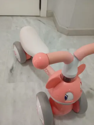 Bicicleta de equilibrio para bebé niña