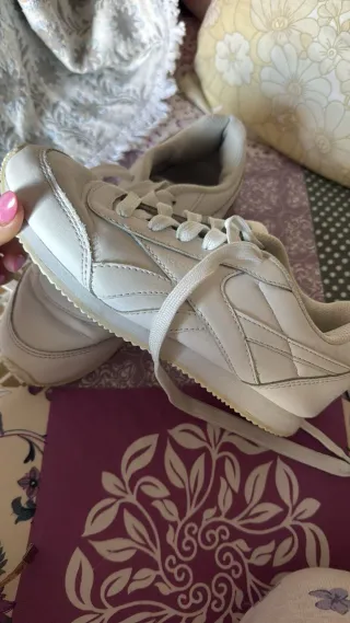 Deportivas blancas talla 36
