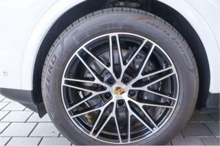 Porsche Cayenne 2023