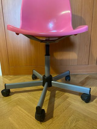 Silla juvenil de escritorio, amplia y con ruedas