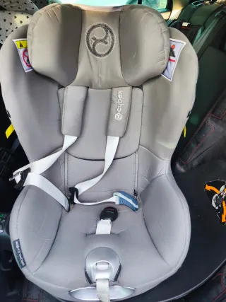 Silla de coche Cybex Sirona Z i-Size y base