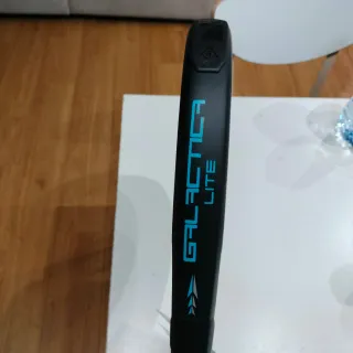 Pala de pádel Dunlop Galactica Lite 2025 usada 45'