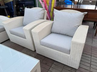 Conjunto Sofás Terraza con Mesa