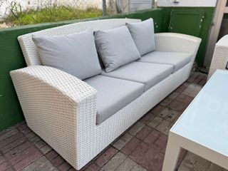 Conjunto Sofás Terraza con Mesa