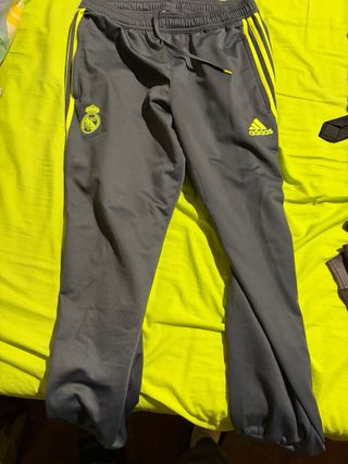 Pantalón Adidas Real Madrid Talla M