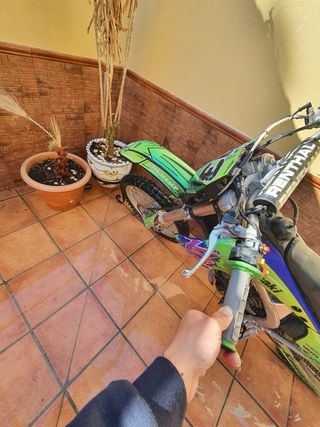 Kawasaki 250f matriculada