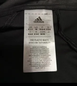 Chaqueta deportiva Adidas negra