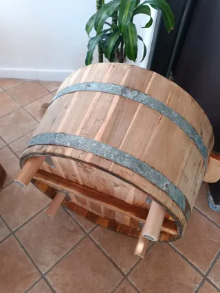 CAMA DE MADERA PARA TUS MASCOTAS