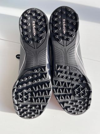 Zapatos de fútbol negros