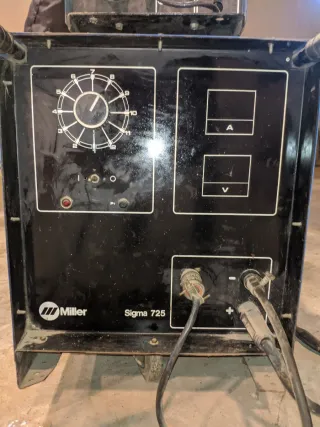 Máquina Soldar Hilo Miller Sigma 725