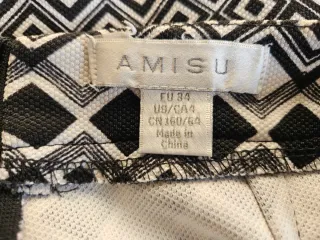 Conjunto 2 piezas floral y geométrico