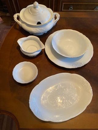 Vajilla de porcelana completa
