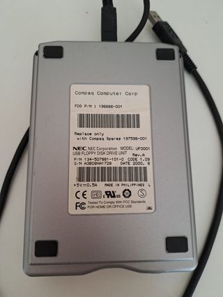 Usb floppy disk drive