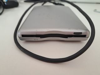 Usb floppy disk drive