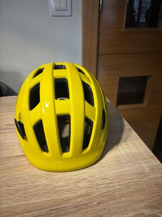 Casco de bicicleta amarillo Sawyer