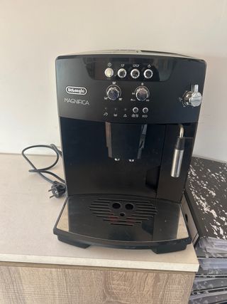 Cafetera DeLonghi Magnifica para piezas