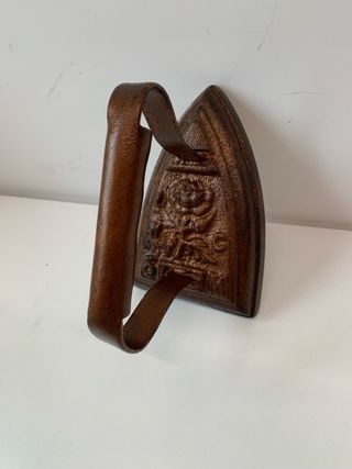 Ferro da stiro antico raro da collezione