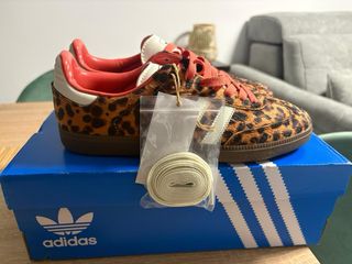 Samba Marrones y Naranjas