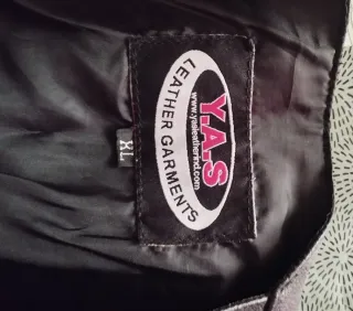 Chaleco de cuero moto