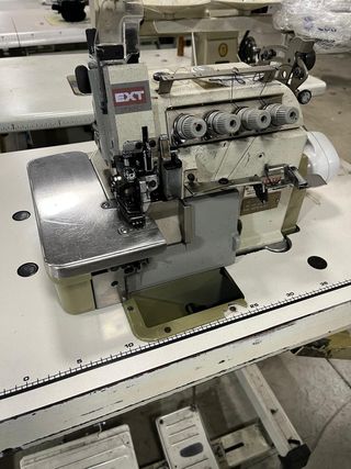 MÁQUINAS DE COSER INDUSTRIALES