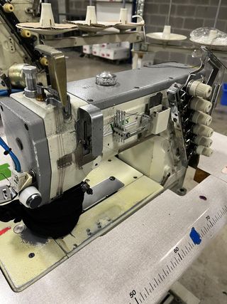 MÁQUINAS DE COSER INDUSTRIALES