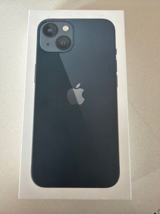 iPhone 13 128gb con año de garantia