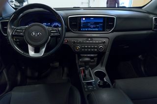 KIA Sportage 1.6 MHEV Business DCT 4x4 136