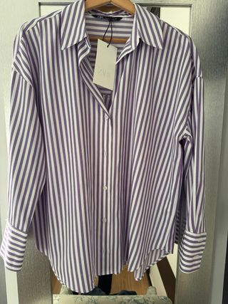 Camisa Zara Rayas Morado y Blanco Talla S
