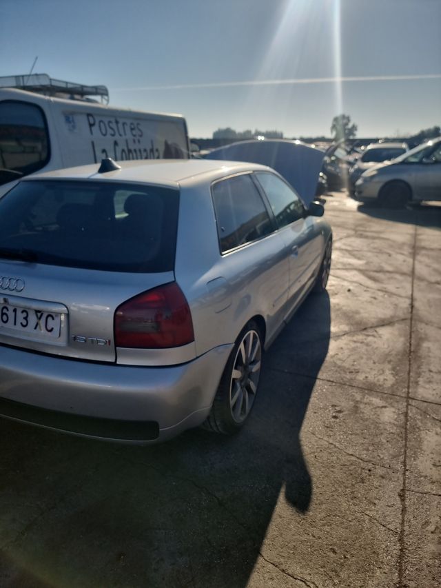 AUDI A3 1.9 TDI 110CV AHF