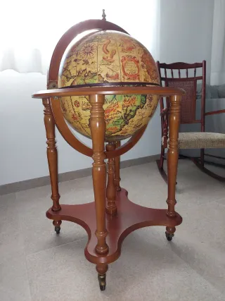 Mueble Bar Globo Terráqueo Madera