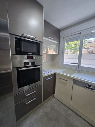 Casa adosada en alquiler en Mirasierra en Madrid