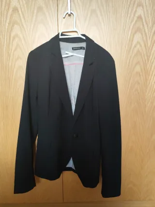 Americana entallada negra Talla M