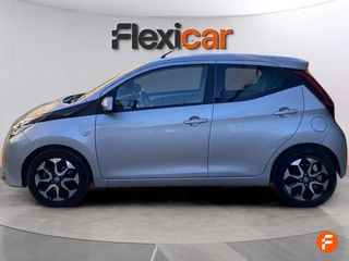 Toyota Aygo 1.0 70 x-play