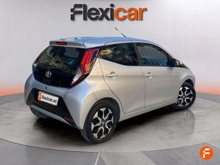Toyota Aygo 1.0 70 x-play