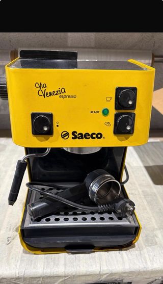 Macchina da caffè Saeco Via Venezia gialla