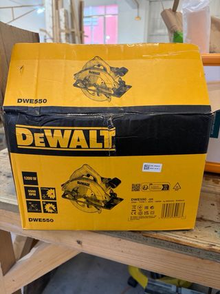 Sierra Circular DeWalt Nueva